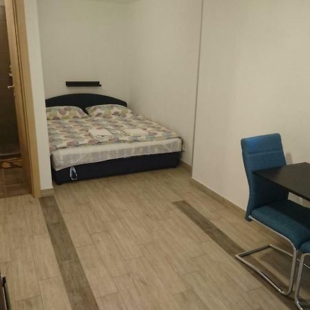 Apartment Grosek Pobegi Bagian luar foto