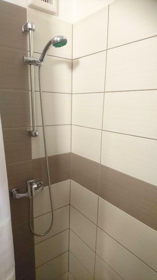 Apartment Grosek Pobegi Bagian luar foto