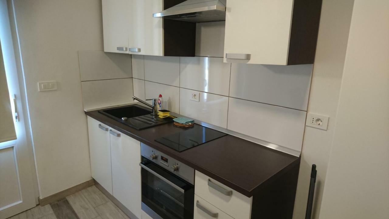 Apartment Grosek Pobegi Bagian luar foto